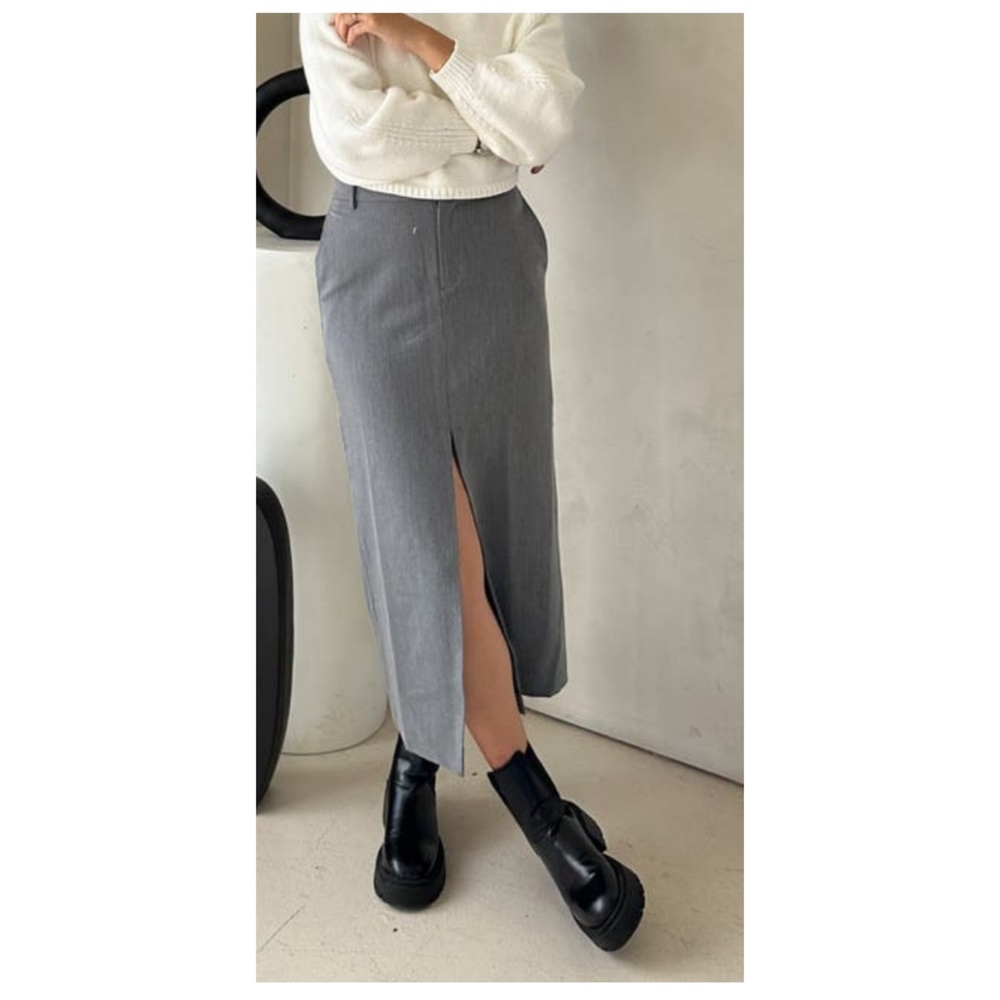 Midi skirt